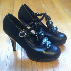 ✨PRICE ⤵❗Madden Girl by Steve Madden heels🎀