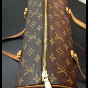 TODAY ONLY!! AUTHENTIC LV PAPILLIOn $375