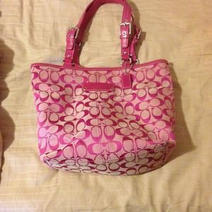 RESERVED! Pink Coach bag with wallet and HK stuff