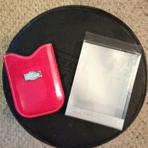 **REDUCED**Flaunt cell phone sleeve-Brand New