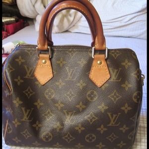 Louis Vuitton Speedy 25