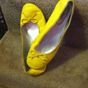 Yellow flats