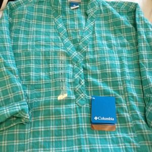 RESERVED!  Columbia sportswear top