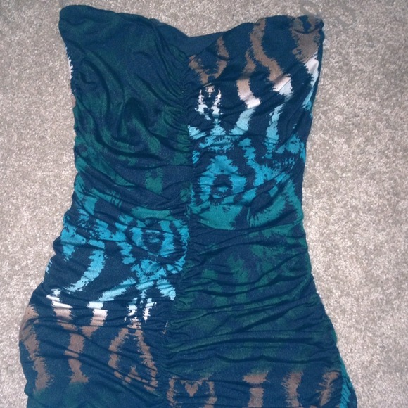SOLD - Corset lace up back strapless dress