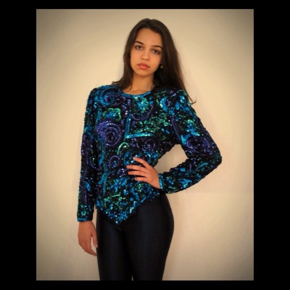 SUPERSALE 1980s Vintage MultiColor Sequence Blouse