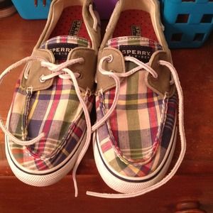 Sperrys plaid