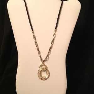 Retro circle necklace