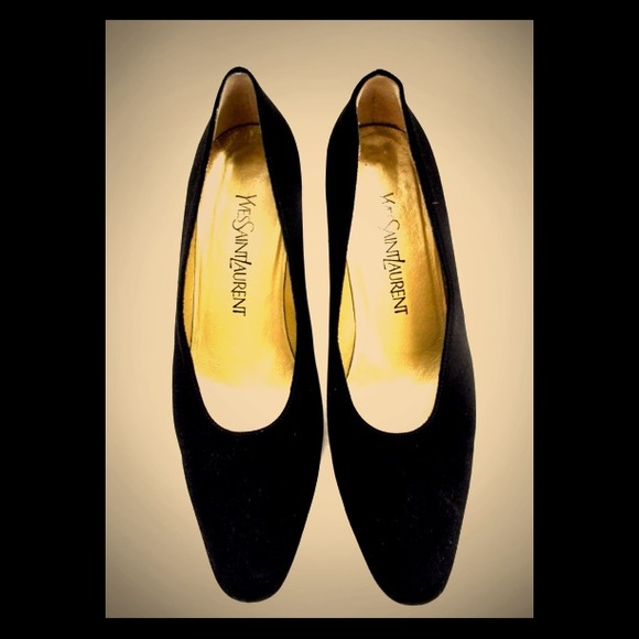 Vintage YVES SAINT LAURENT Classic Pumps Size 8.5