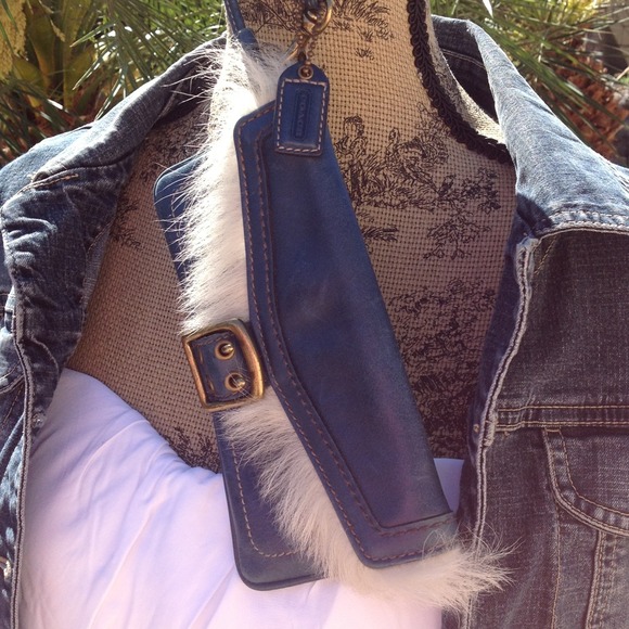 Coach Clutches & Wallets - ******TRADED with @jodieboehm69****************