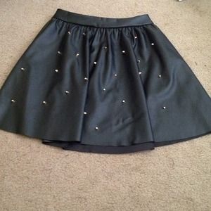 🚫SOLD OUT! Studded front leather circle skirt🚫