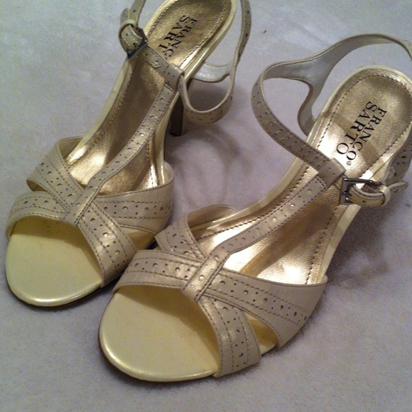 ❗Sold❗Franco Sarto Pearl  heels - Picture 3 of 3