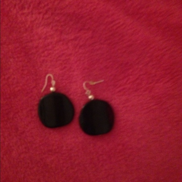 Little black ear rings