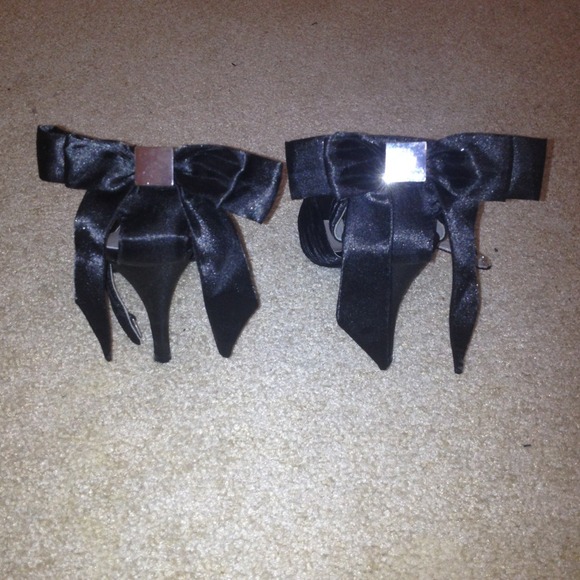 Open toe high heels - Picture 2 of 3