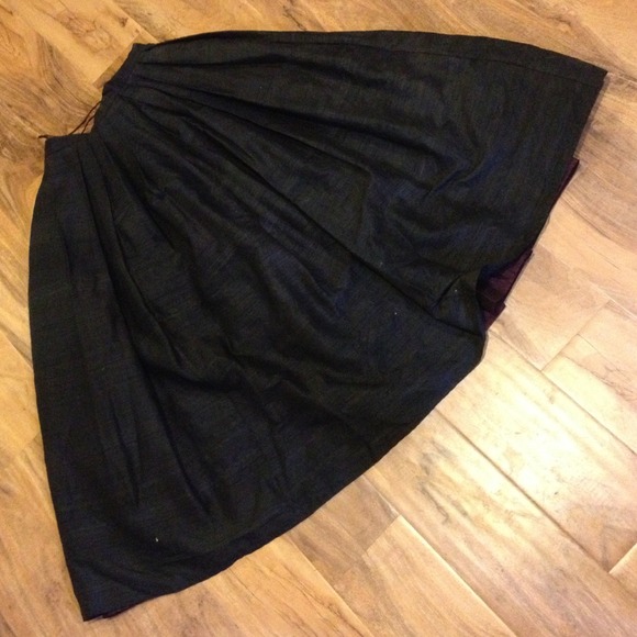 Vintage pleated 100%silk skirt