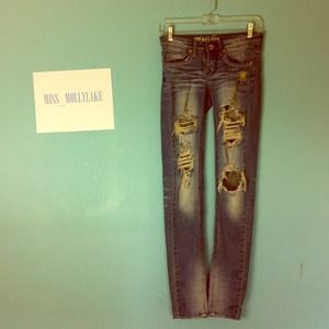 MACHINE JEANS-Size 0• Light Washed•