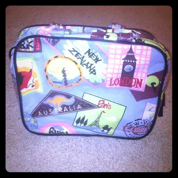 Make up traveling bag