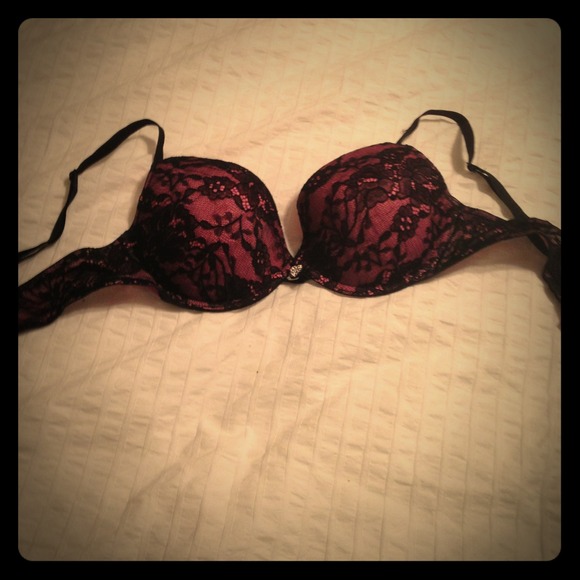 Sold!! Victoria's Secret bra