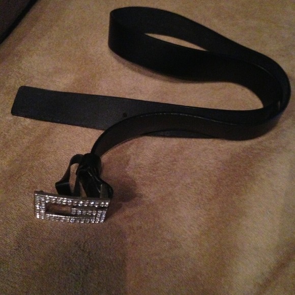✋ SOLD in bundle✋ Guess belt