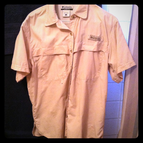 Womens small Pink Columbia fishing shirt