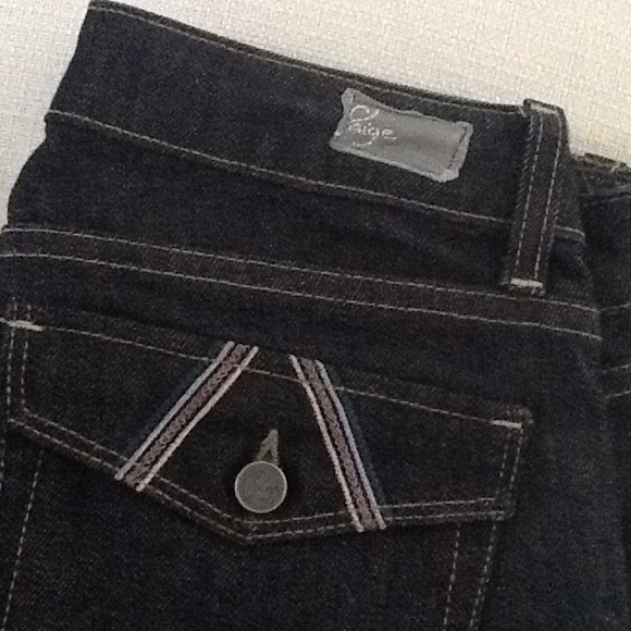 Paige premium denim Fairfax jeans, size 27. - Picture 2 of 3