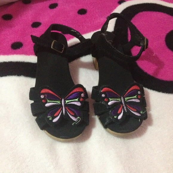 Black butterfly toddler "heels"