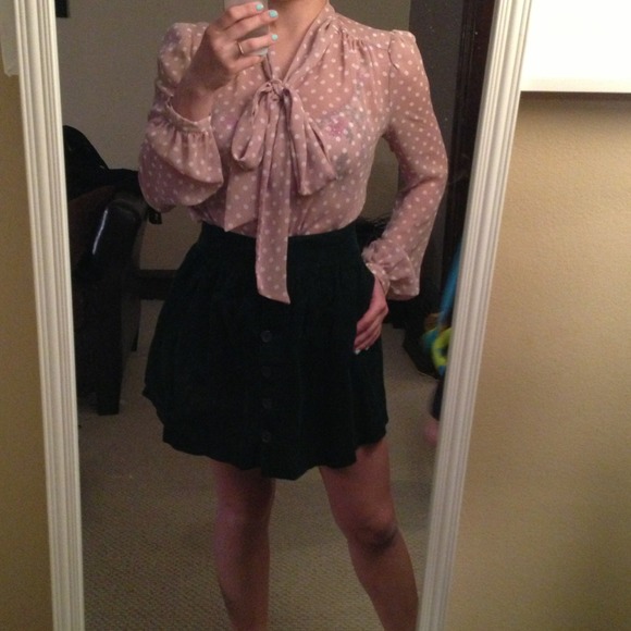 Bundle Forever 21 skirt and blouse - Picture 4 of 4