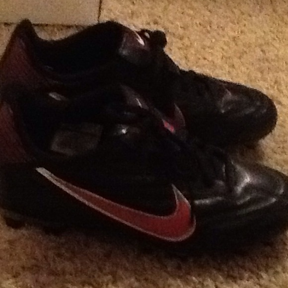 Nike soccer cleats for women