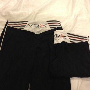 Sold!!!!!2pairs of Victoria's Secret stretch pants