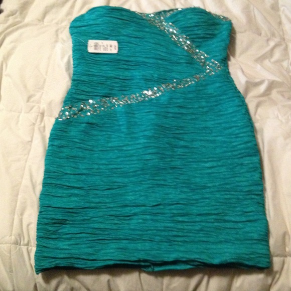 Windsor brand new tags 40.00