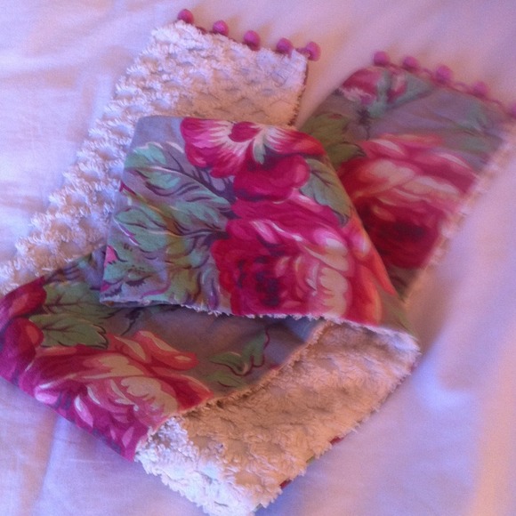 Handmade scarf bought on Etsy