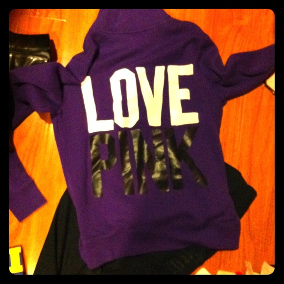 Love pink purple sweater