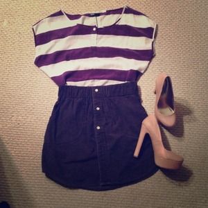 Small/medium urban outfitters corduroy skirt