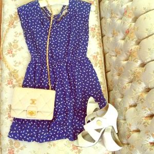 ⬇⬇👗😍👗Blue sprinkled cut out dress