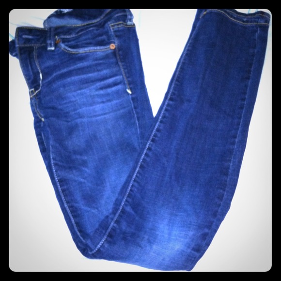 Reserved. American Eagle skinny jeans size 4.