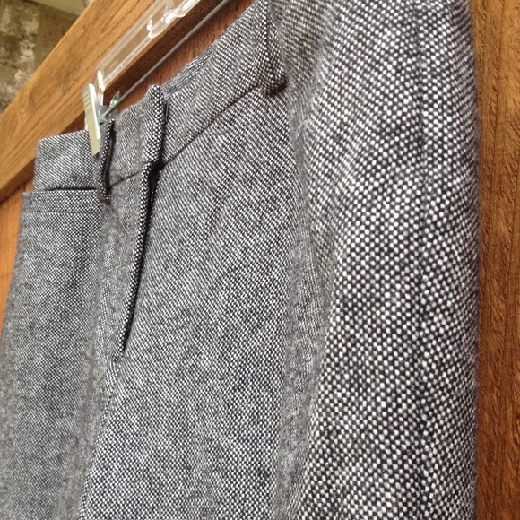 DECIDED TO KEEP // Ann Taylor Pants - Picture 2 of 3