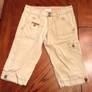 💥Sold in Bundle Khaki capris💥