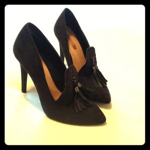 Cosmopolitan Black Heels Size 8M