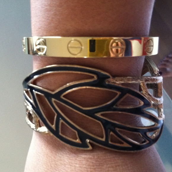 *SOLD* Gold with black enamel cut out bracelet