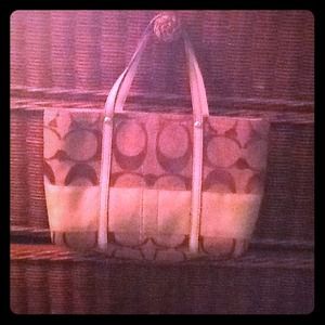 small coach bag. White and khaki Authentic.