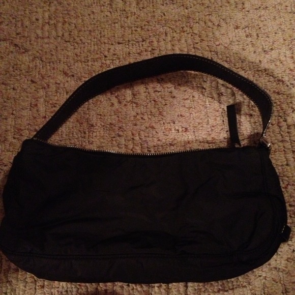 SOLD 🚫🚫Black Kate Spade Shoulder Bag Authentic