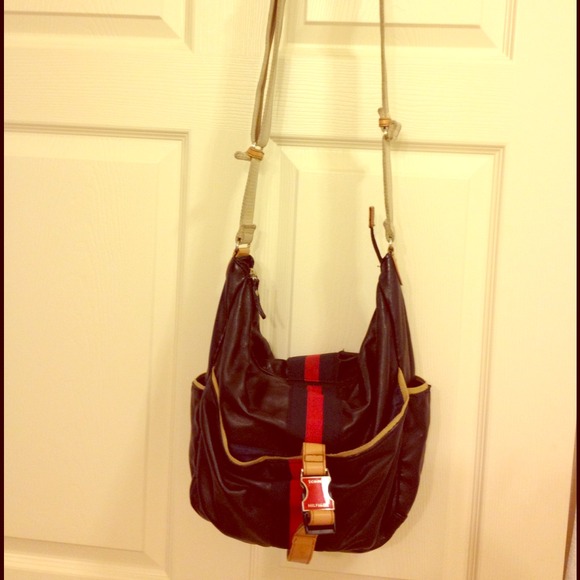 Tommy Hilfiger cross body