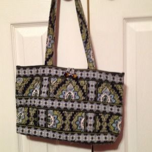 Small Vera Bradley handbag