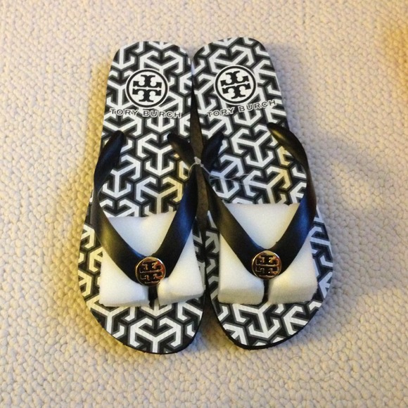 ❌SOLD❌💯%Authentic Tory Burch Flip Flop - Picture 2 of 4