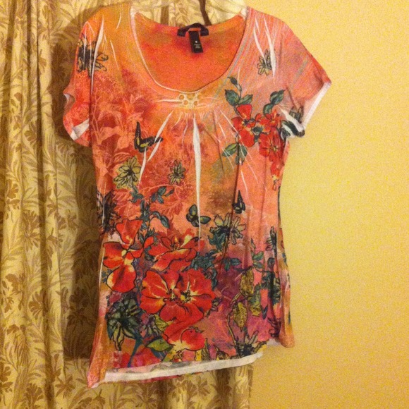 Orange flower/butterfly top!