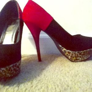 black red and cheetah pumps