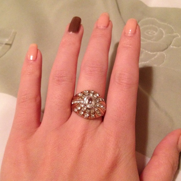 Ring - Picture 2 of 3