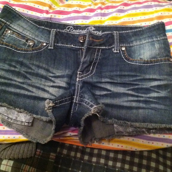 Bundle loved86. Shorts, holister & plaid shirt :)