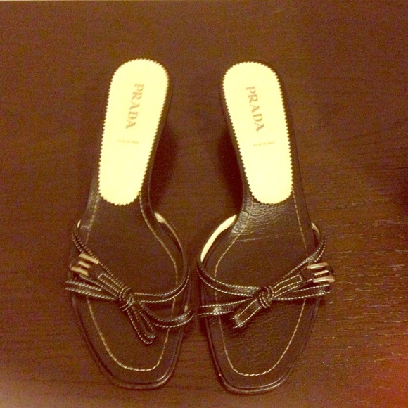 Amazing authentic Prada!! Like new!