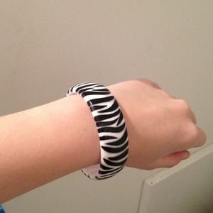 Zebra bangle