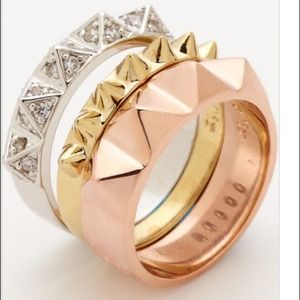 Brand new nOir 3 spiked pyramid stackable ring!